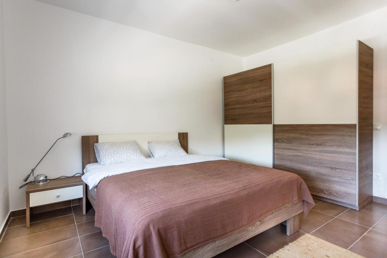 فربنيك Villa Mirela Apartment المظهر الخارجي الصورة